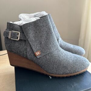 Dr Scholl’s Create Wedge Bootie